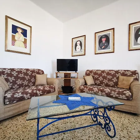 דירה Lido Piccolo Vista Mare Con Garage - Apulia גאליפולי
