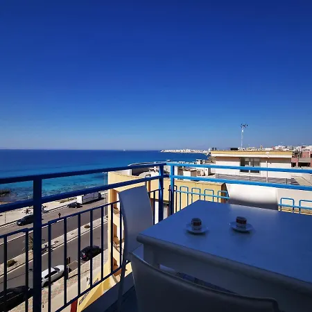 Lido Piccolo Vista Mare Con Garage - Apulia דירה גאליפולי