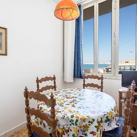 דירה Lido Piccolo Vista Mare Con Garage - Apulia גאליפולי