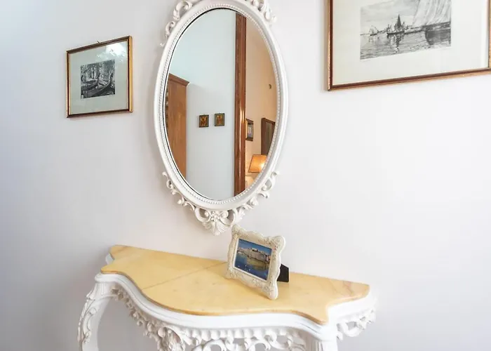 Lido Piccolo Vista Mare Con Garage - Apulia