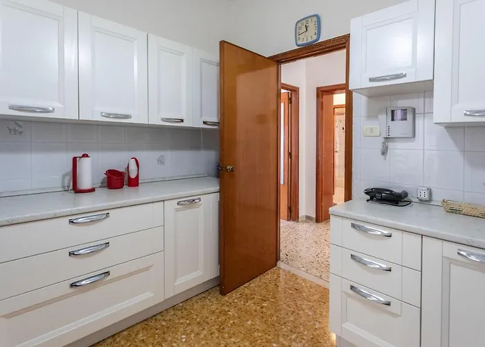 Lido Piccolo Vista Mare Con Garage - Apulia Apartment *